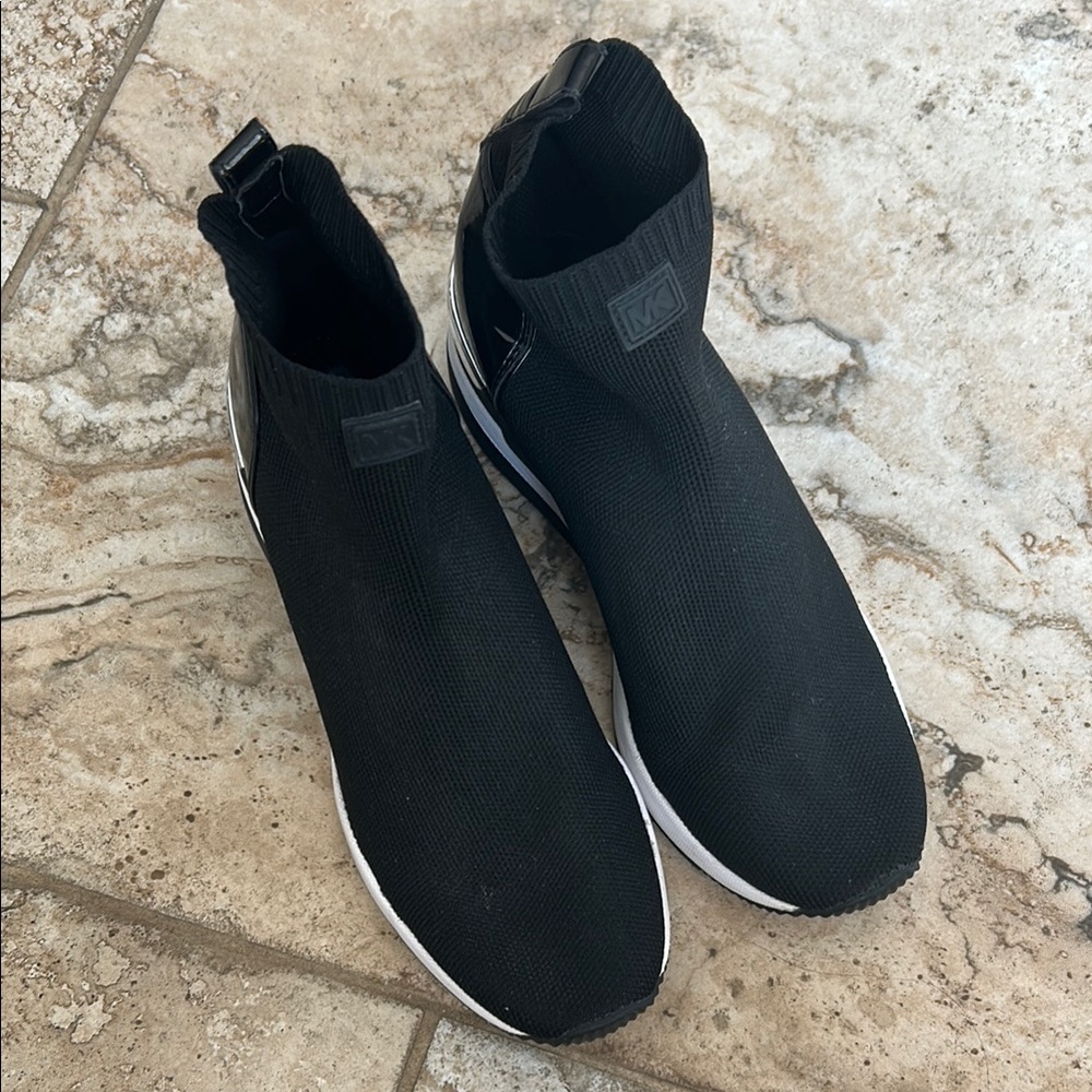 Michael Kors Skyler Stretch-Knit Sneakers